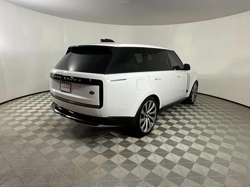 2023 Land Rover Range Rover P400 SE