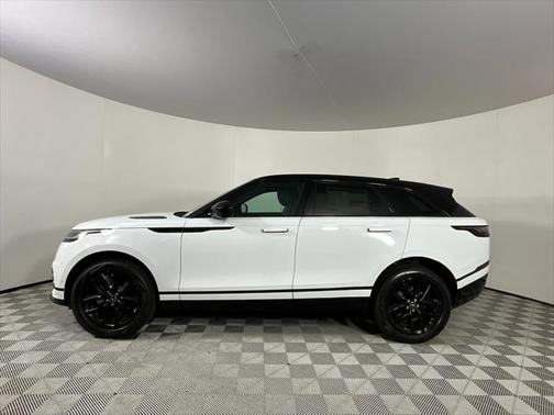 2026 Land Rover Range Rover Velar P250 SE R-Dynamic