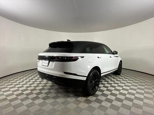 2026 Land Rover Range Rover Velar P250 SE R-Dynamic