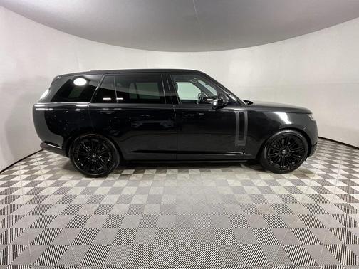 2023 Land Rover Range Rover First Edition