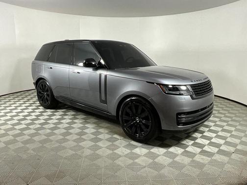 2025 Land Rover Range Rover P400 SE