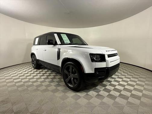 2023 Land Rover Defender 110 V8