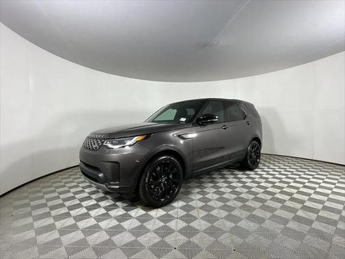 2025 Land Rover Discovery P300 S