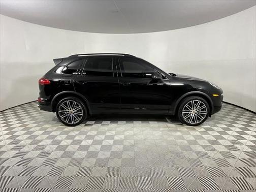 2017 Porsche Cayenne S