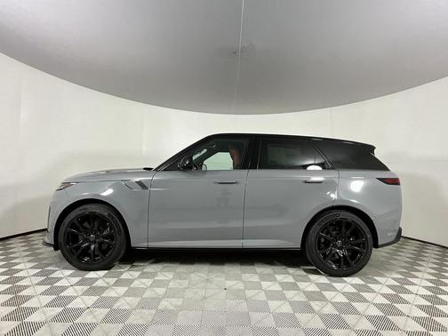2025 Land Rover Range Rover Sport P635 SV Edition Two