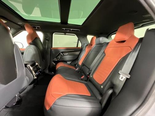 2025 Land Rover Range Rover Sport P635 SV Edition Two