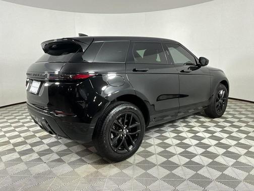 2025 Land Rover Range Rover Evoque Core S