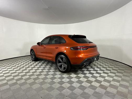 2024 Porsche Macan S