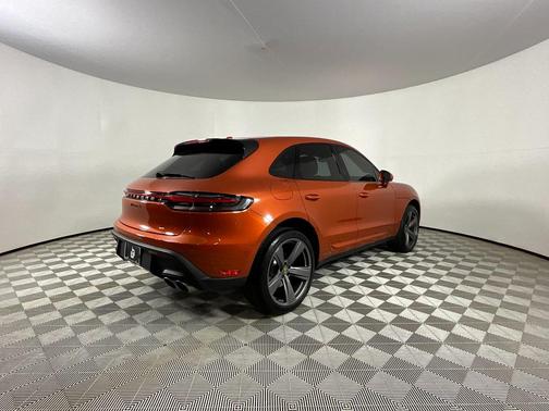 2024 Porsche Macan S
