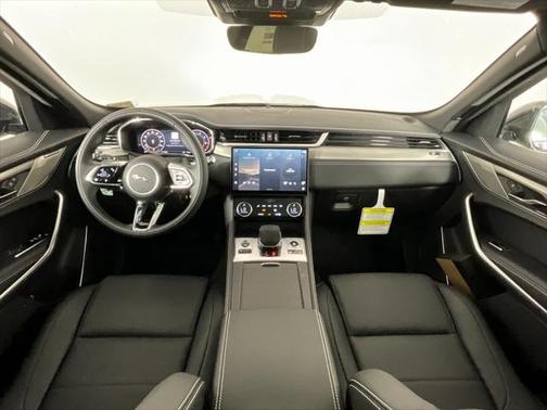 2025 Jaguar F-PACE R-Dynamic S P250 AWD Automatic