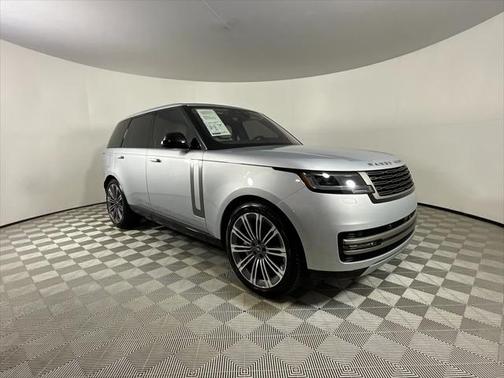 2023 Land Rover Range Rover P530 SE