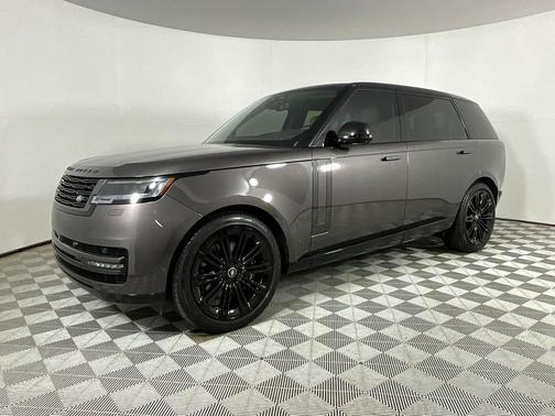 Grey 2025 Land Rover Range Rover P530 SE 7 Seat