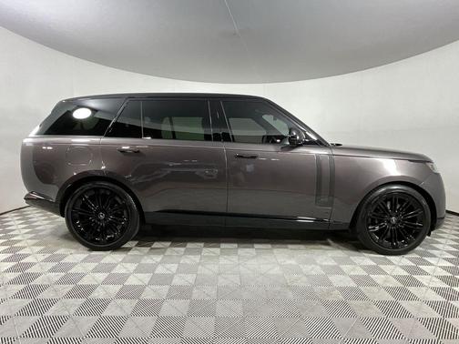Grey 2025 Land Rover Range Rover P530 SE 7 Seat