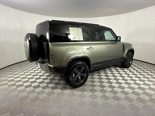 2023 Land Rover Defender 110 S