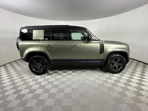 2023 Land Rover Defender 110 S