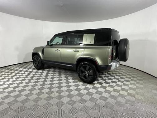 2023 Land Rover Defender 110 S