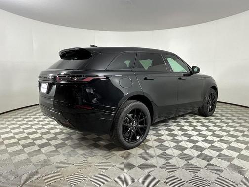 2026 Land Rover Range Rover Velar P400 Dynamic SE