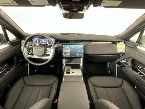 2026 Land Rover Range Rover P400 SE