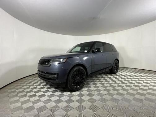 2025 Land Rover Range Rover P530 SE