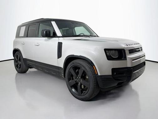 Borasco Grey Metallic 2026 Land Rover Defender P400 X-Dynamic SE