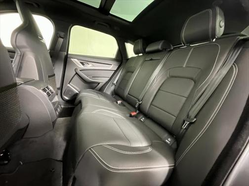 2026 Jaguar F-PACE R-Dynamic S P400 AWD Automatic