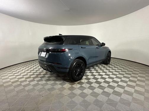 2025 Land Rover Range Rover Evoque Core S