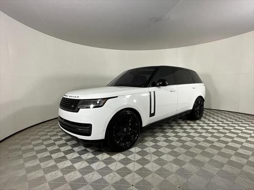 2023 Land Rover Range Rover P400 SE
