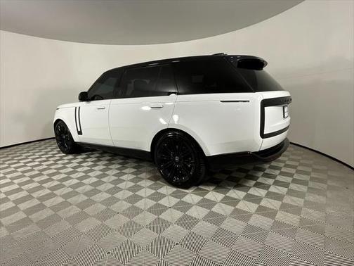 2023 Land Rover Range Rover P400 SE