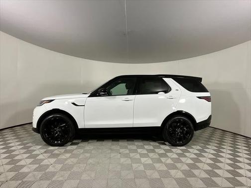 2025 Land Rover Discovery P360 Dynamic SE