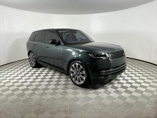 2023 Land Rover Range Rover P530 SE