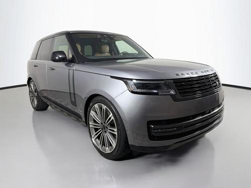 Eiger Grey Metallic 2026 Land Rover Range Rover P530 SE