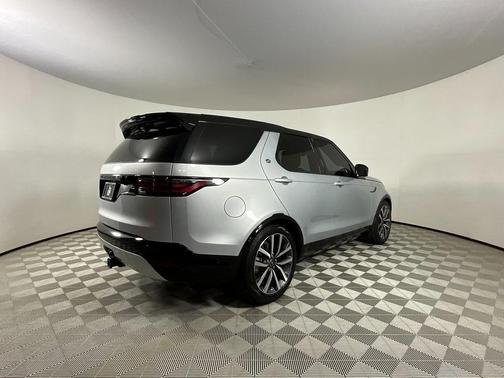 Silver 2023 Land Rover Discovery P300 S R-Dynamic