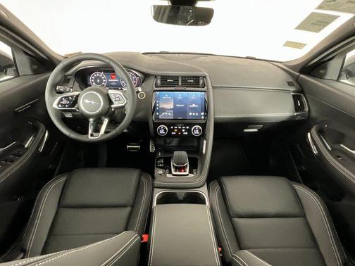 2024 Jaguar E-PACE P250
