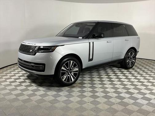 2023 Land Rover Range Rover P530 SE
