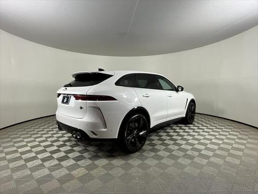 2025 Jaguar F-PACE SVR P550 AWD Automatic