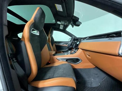 2025 Jaguar F-PACE SVR P550 AWD Automatic