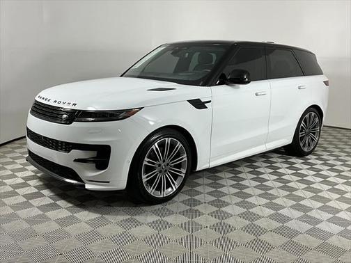 2025 Land Rover Range Rover Sport SE