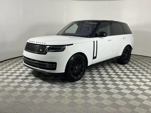 2023 Land Rover Range Rover P530 SE