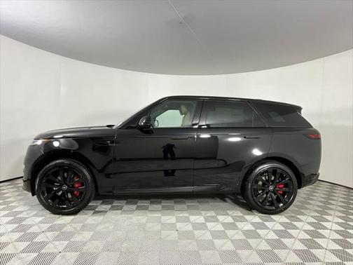 2025 Land Rover Range Rover Sport SE