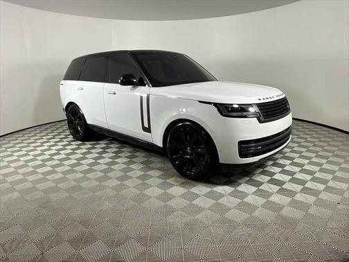 2023 Land Rover Range Rover P530 SE
