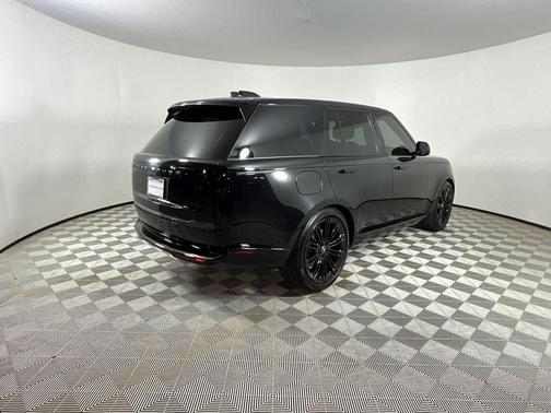 Black 2025 Land Rover Range Rover P400 SE