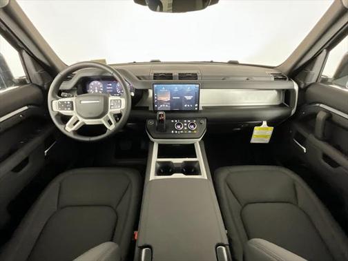 2025 Land Rover Defender 110 P400 S