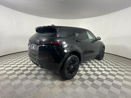 2026 Land Rover Range Rover Evoque Core S