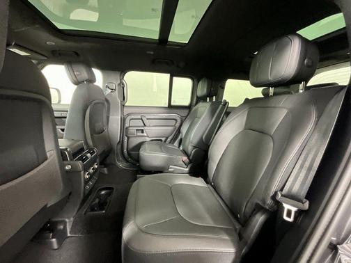Carpathian Grey Premium Metallic 2026 Land Rover Defender V8