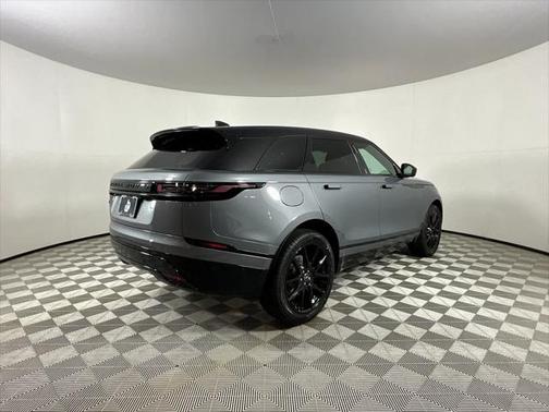 2026 Land Rover Range Rover Velar P400 Dynamic SE