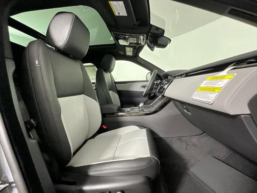 2026 Land Rover Range Rover Velar P400 Dynamic SE