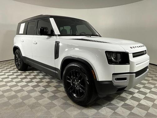 2025 Land Rover Defender 110 P300