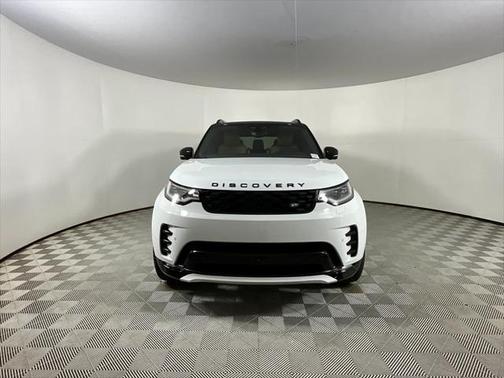 2025 Land Rover Discovery P360 Dynamic SE