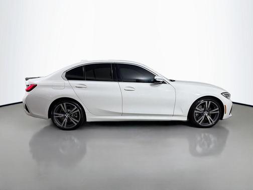Alpine White 2020 BMW 330 330i