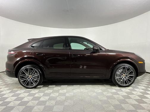 2022 Porsche Cayenne Turbo